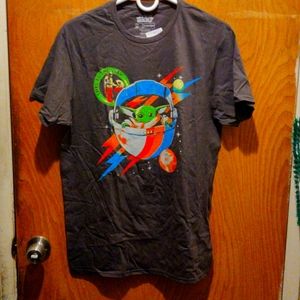 Star Wars Men's Cast and Rock Mandalorian T Shirt